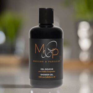 gel-douche-avec-huile-dargousier